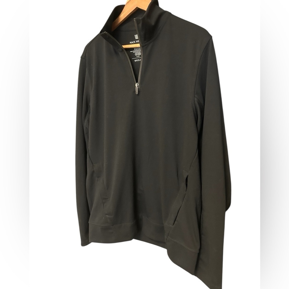 Mack Weldon NWOT L 3/4 spandex/poly/rayon blend shirt with pockets.